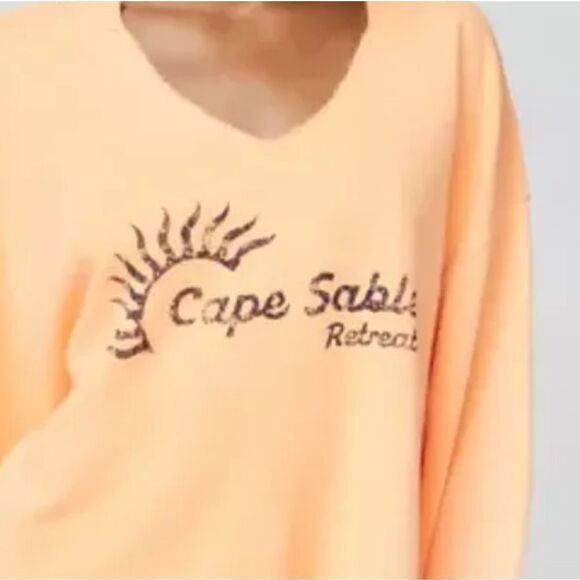 Out From Under Pullover Notch Neck Sweatshirt Urban Outfitters NWT/NWOT - Picture 6 of 8